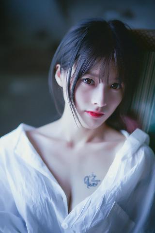 无码国产精品一区二区